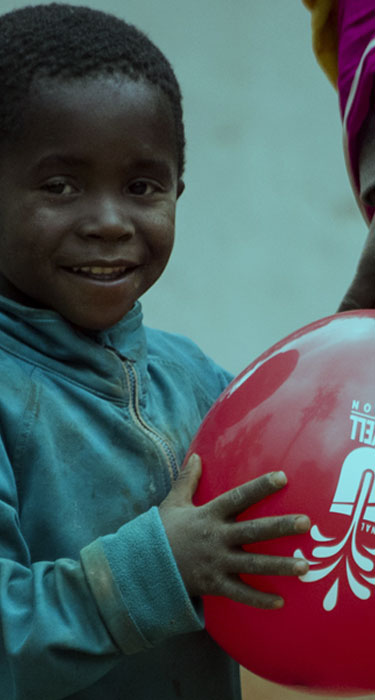 Bizim için, bağışçımızın her bir kuruşu, suyun her bir damlası çok kıymetlidir.